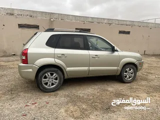  5 هيونداي توسان 2008