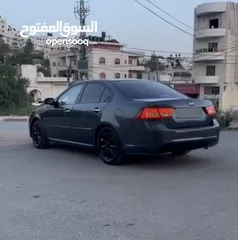  1 Kia للبيع للتواصل عبر الرقم