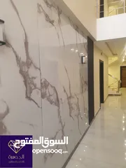  15 متوفر شقة أرضية 3 نوم + شقة شبه أرضية 4نوم لم تسكن وبسعر مغري جدا عرض خاص للبيع في أرقى مناطق خلدا