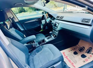  8 باسات للبيع