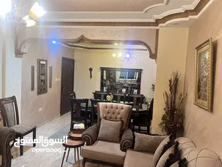  6 شقة طابق ثالث للبيع