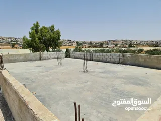  9 ارض مميزه للبيع