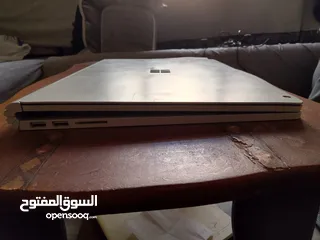  7 جهاز Microsoft surface book 2