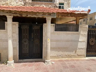  2 شفة للايجار