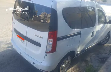  3 داسيا دوكر 2016