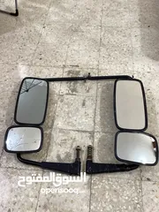  1 مرايا مع ذرعانهم