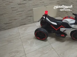  6 دراجه أطفال بحالة ممتازه
