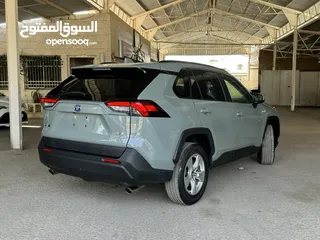  11 تويوتا راف فور ((2020)) XLE بيميوم، فل كامل، بطارية ليثيوم، فورويل، حرة، للبيع بسعر مميز..