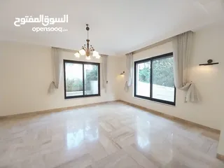  4 شقة شبه مفروشة للإيجار 250م2 ( Property 19136 )-175089600