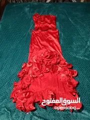  18 فستان خطوبه عدد2 تركي ثقيل والباقي حفلات وسهرات كلهم 100