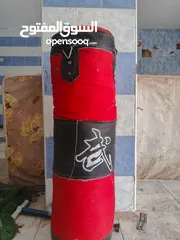  2 ملاكمة+ لعبة كرة بحال الوكاله