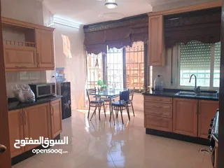  4 تلاع العلي شقة مفروشة 200 متر طابق رابع 3 غرف نوم