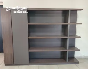  5 اثاث مكتبي للبيع