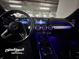  27 Mercedes Benz GLB 250   2021