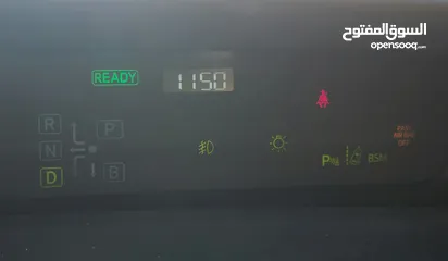  24 تويوتا بريوس 2022 XLE فحص كامل فل ما عدا الفتحة صنف بيرسونا TOYOTA PRIUS 2022 XLE FULLY LODED