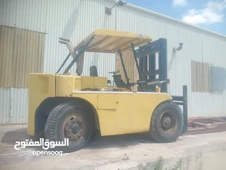  9 رافعات شوكية عدد 5 للبيع