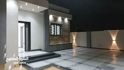  1 منزل أرضي جديد ما شاء الله للبيع في مدينة طرابلس منطقة عين زارة بالقرب من جامع موسي كوسا
