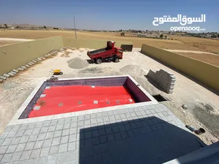  18 بيت ريفي وشاليه للبيع او البدل على شقة في عمان