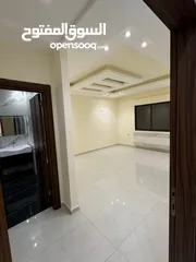  5 شقة أرضية للبيع في ضاحية الرشيد - الرقم المرجعي 14426