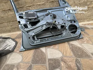  2 بواب مرسيدس قرش ونص بحال الوكالة
