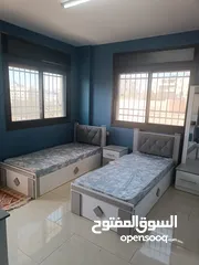  2 شقه مفروشه للايجار في البيره قرب  دايره السير ومديريه الصحه