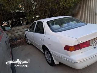  2 للبيع تويوتا كامري 2001