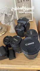  1 كاميرا كانون 70d مع 4 عدسات