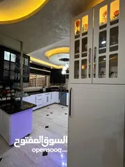  9 شقة للبيع في الحي الشرقي