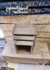  16 طاولات وسط مع 3 سيرفيس