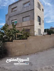  2 عماره للبيع في وادي الحجر