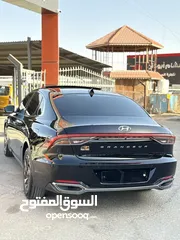  26 هونداي ازيرا جرانديور 2020 فل اضافات اعلى صنف بريميوم بلس برستيج  لون اسود غرفة بني مميزة