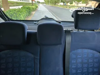  18 بيجو 206 بحالة ممتازة للبيع