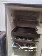  5 تلاجة ignis مكتب "ايطالية الصنع"  للبيع )يرجى قراءه للتفاصيل)