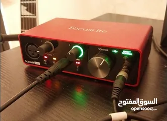  1 Audio interface (focusrite scarlett solo 3rd gen)