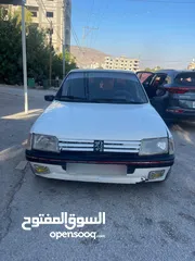  3 بيجو منفوضة