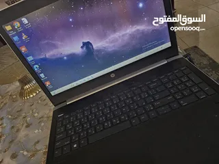  1 لابتوب بِحال الوكالة استعمال خفيف جدا