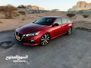  24 نيسان ألتيما SR 2019