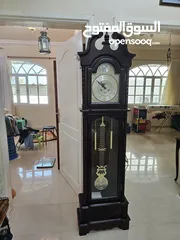  1 Grandfather Clock in Very Good Condition