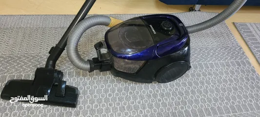  5 Samsung vacuum cleaner 1600 watts Made in Vietname