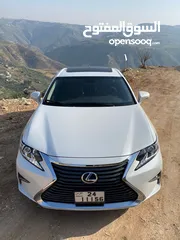  3 Lexus ES300 2016 fully loaded like new