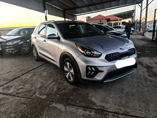  2 kia niro 2020  hybrid  كيا نيرو 2020 هايبرد