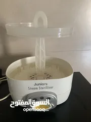  4 (معقم  رضاعات اطفال)    ماركة جونيورز طبقتين كبيرة نظيفة و عملية جدا