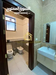  3 شقة دوبلكس أول مع روف مع ترس بإطلالــــه رائعة