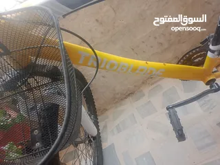  5 دراجه هوائيه نوع ترايوبلاد  .. مميزه كبيره تناسب الاعمار والاحجام الكبيره والاشخاص  طوال القامه .  د
