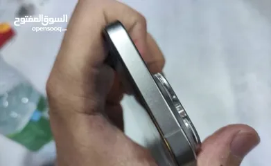  3 15 pro معاه كرتونته بحال الوكالة بطارية88 128 جيجا