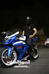  15 دراجة سوزوكي GSXR1000 ريس موديل 2009