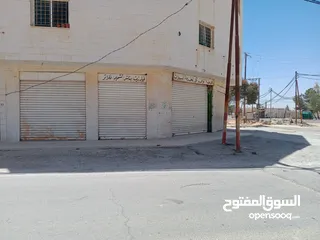 4 مخازن للايجار