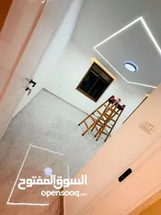  5 تملك شقة ارضيه خلف مستشفى ابو ريا شارع الالتفافي الطيرة