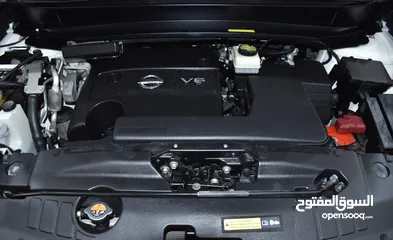  19 Nissan Pathfinder SV 4WD ( 2017 Model ) in White Color GCC Specs