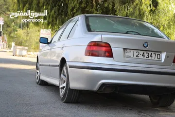  14 BMW e39  520ia